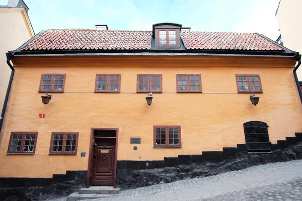 Oude bewoond gebouw in Stockholm — Stockfoto