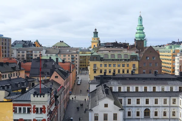 Multystoried будинки в Стокгольмі житлові цегельні — стокове фото