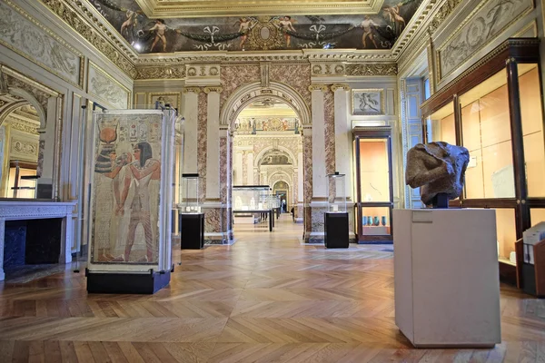 One of the halls in Louvre — Stock Photo, Image