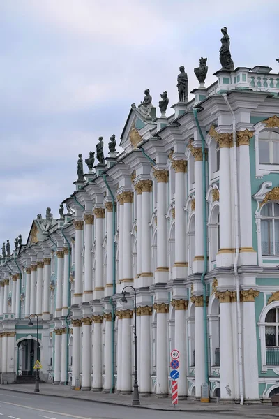 Costruzione di Hermitage e Palazzo d'Inverno a San Pietroburgo — Foto Stock