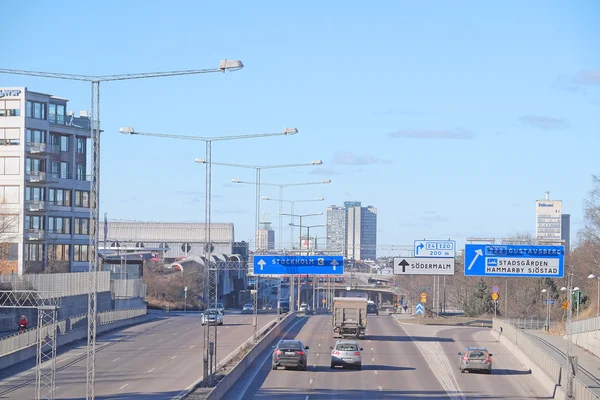Трафик в центре Стокгольма — стоковое фото