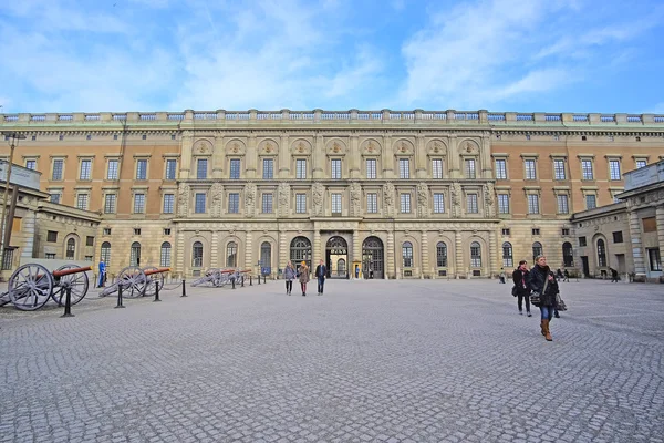 Eski şehir sokak Stockholm görüntü ile manzara — Stok fotoğraf