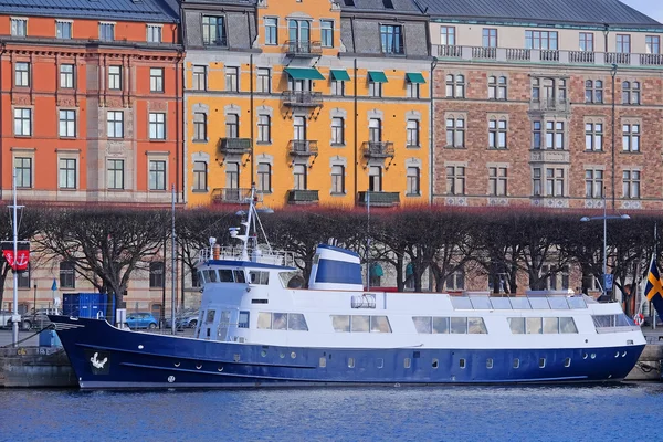 Passagierschiff auf Stockholm — Stockfoto