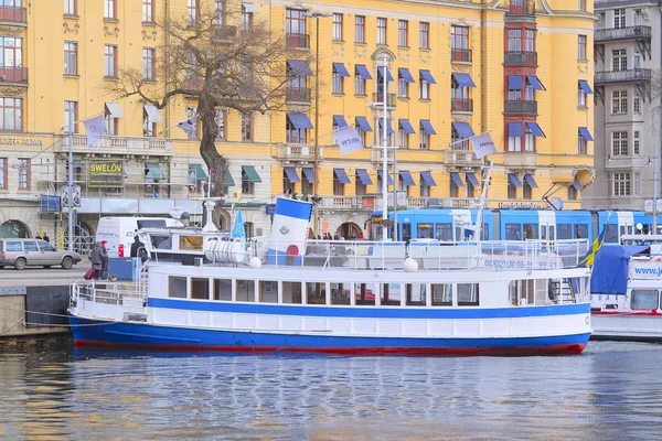 Passagiersschip in Stockholm — Stockfoto