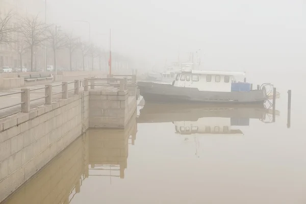 Barcos em um sapo em Helsinque — Fotografia de Stock