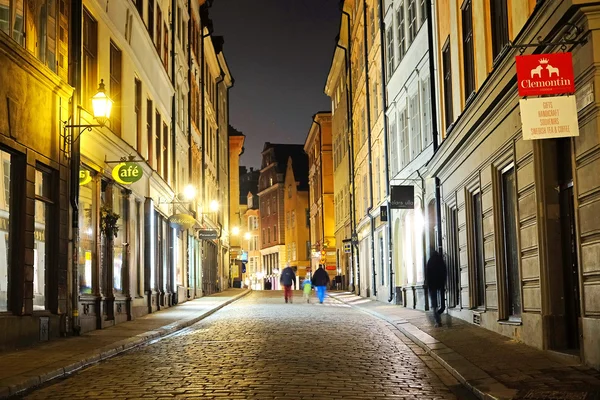 Paisaje urbano nocturno con la imagen de un centro de Estocolmo — Foto de Stock