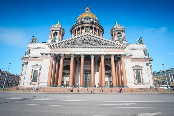 St. Isaac kathedraal in St. Petersburg — Stockfoto