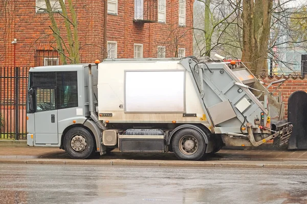 Санитарный грузовик в Стокгольме — стоковое фото