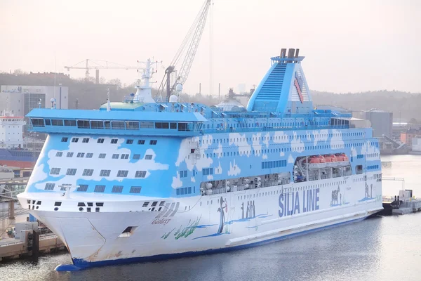 Un bateau de croisière — Photo