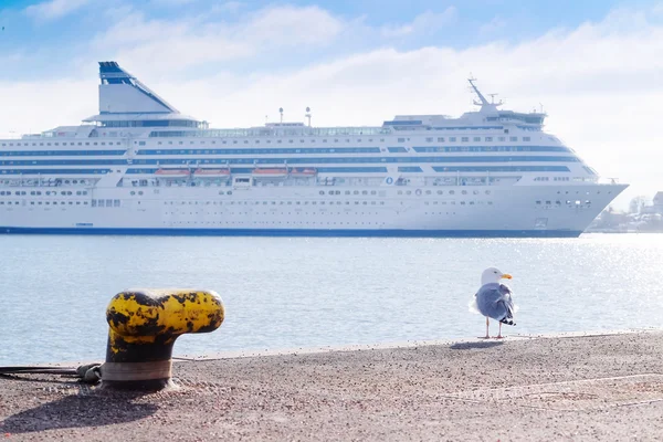 Crucero en un mar cerca de Helsinki —  Fotos de Stock