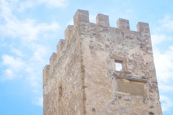 Tower of genuessky fortress in Sudak — Stock Photo, Image