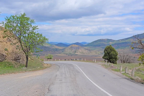 Mountain road in East Crimea — Stock Photo, Image