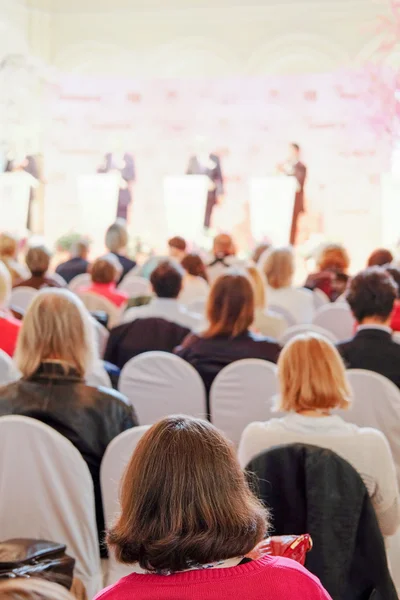 Journalistes sur la conférence de presse — Photo