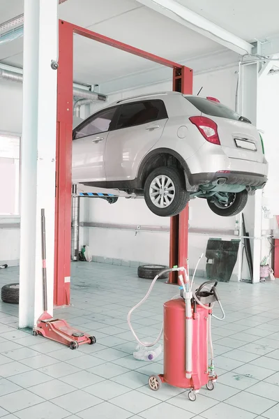 Interior of diller car center — Stock Photo, Image