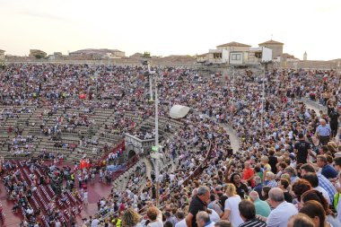 Verona Arena seyirci