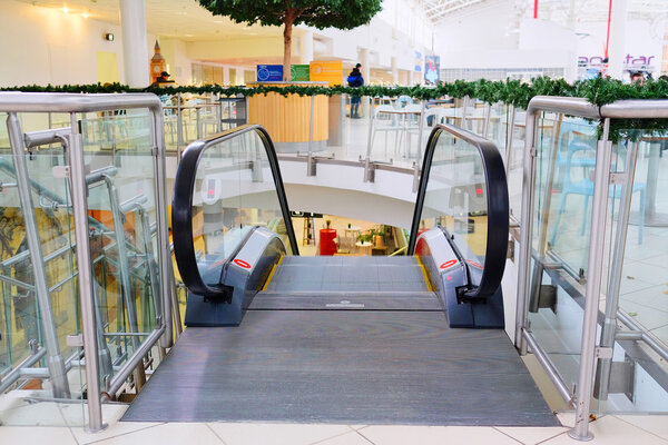 escalator in the shopping center 