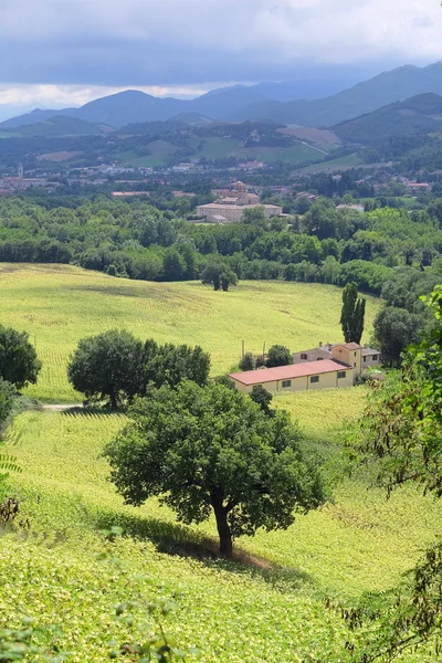 Italian mountain landscape — Stock Photo, Image