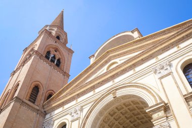 Mantua eski bir evde duvar