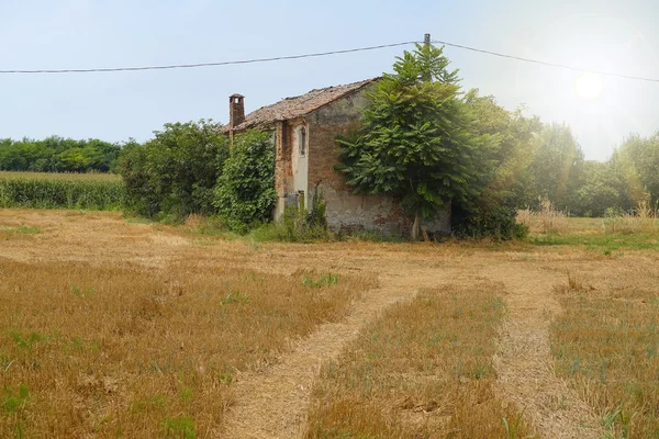 Antigua casa de campo en Rovigo —  Fotos de Stock