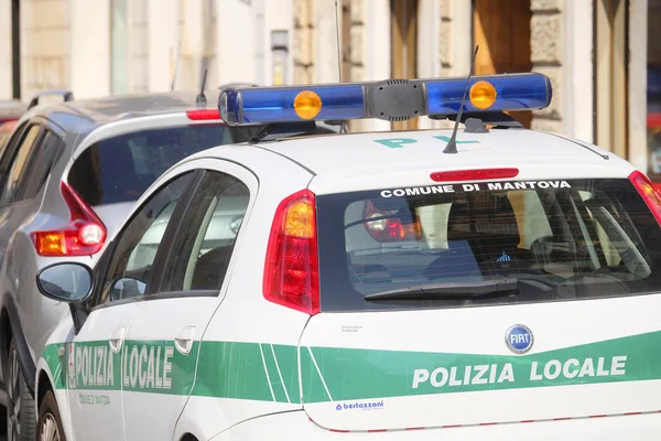 Politie-auto in Mantua — Stockfoto