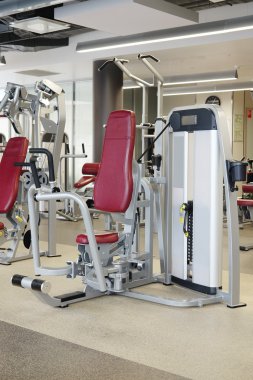 modern bir fitness salonu