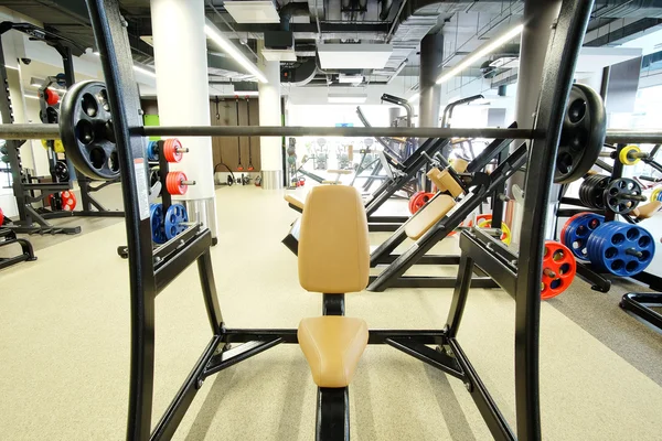 Moderna sala de fitness — Fotografia de Stock