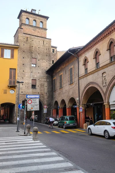 Rue dans un centre de Bologne — Photo