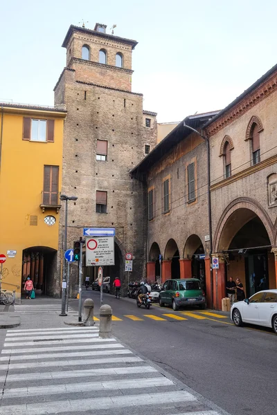 Straat in een centrum van Bologna — Stockfoto