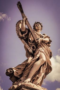 Ponte Sant'Angelo Roma'da Yaylası girişindeki nitelikli anıt