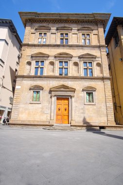 Evi Floransa, İtalya