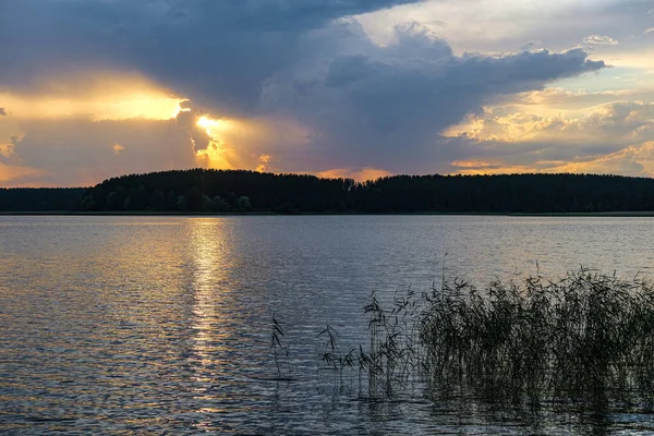 Paisaje Con Lago Seliger Óblast Tver Rusia Atardecer —  Fotos de Stock
