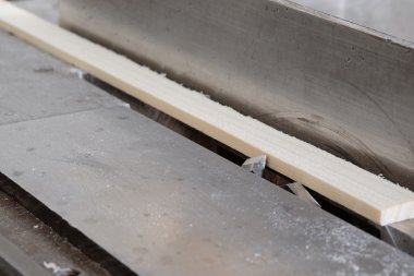 Ağaç işleme makinesi