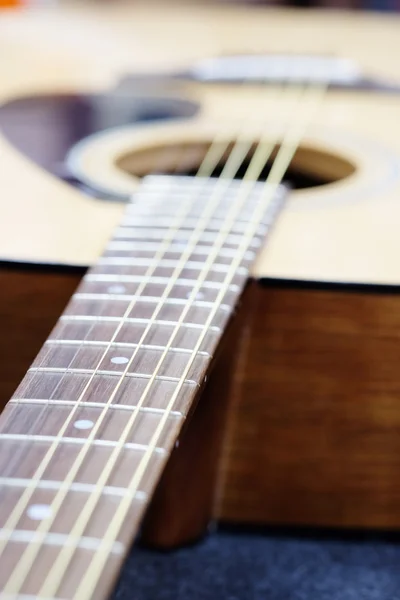 Guitarra acústica — Fotografia de Stock