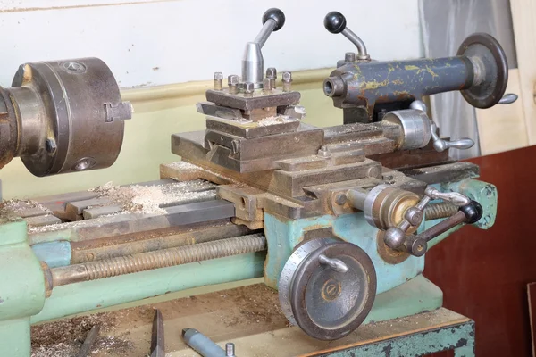 Holzbearbeitungsdrehmaschine — Stockfoto