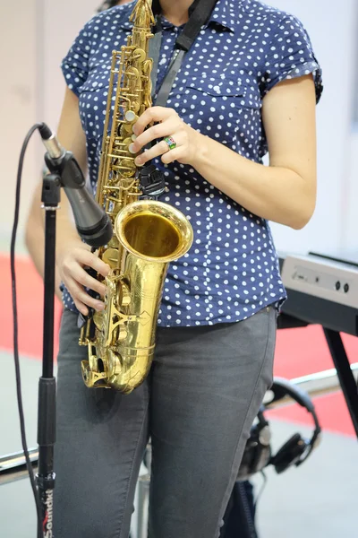 Imagem de um saxofone — Fotografia de Stock