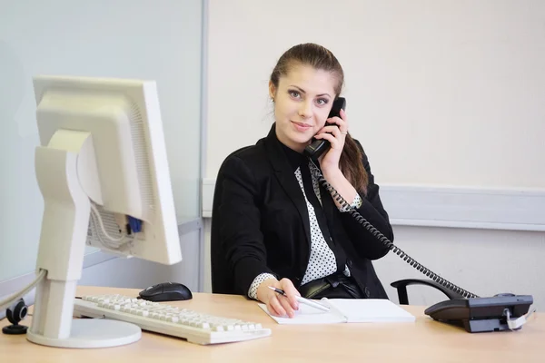 Jovencita secretaria — Foto de Stock