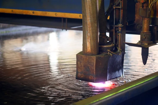 Machine for laser cutting metal — Stock Photo, Image