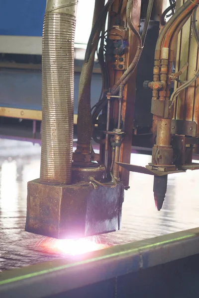 Maschine für das Laserschneiden — Stockfoto