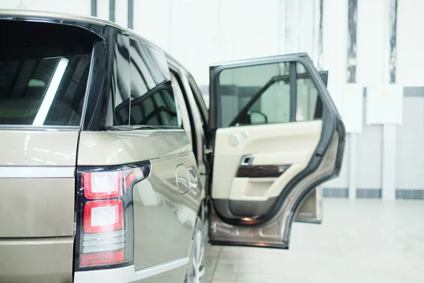 Car with doors open — Stock Photo, Image