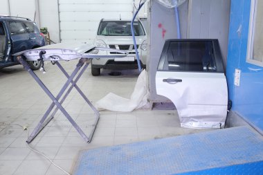 Araba için ayrıntıları ile stand