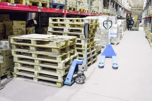 Interior of a big warehouse — Stock Photo, Image