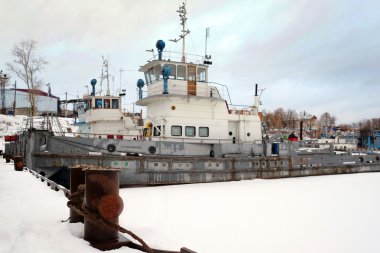 Nehir Limanı gemilerle