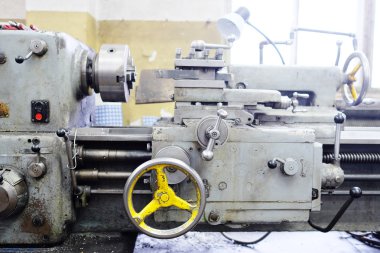 Endüstriyel Torna Makinesi