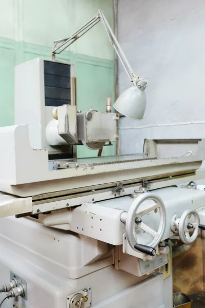 Industrial grinding machine — Stock Photo, Image