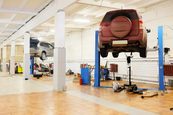 Car repair garage — Stock Photo, Image