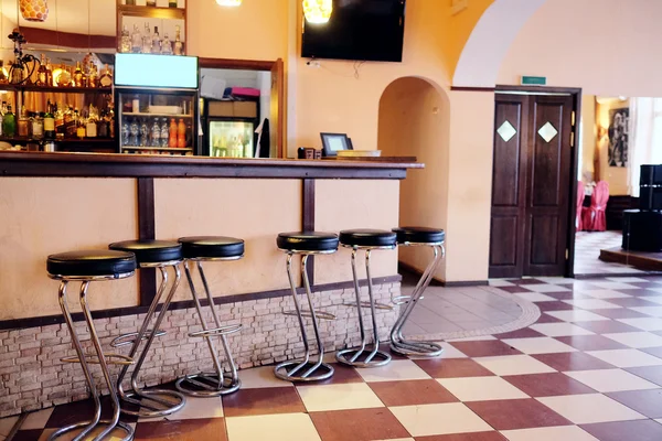 Interior de un moderno bar o restaurante — Foto de Stock