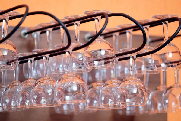 Molti bicchieri vuoti — Foto Stock