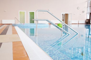 Yüzme Havuzu ve aqua park resort otel
