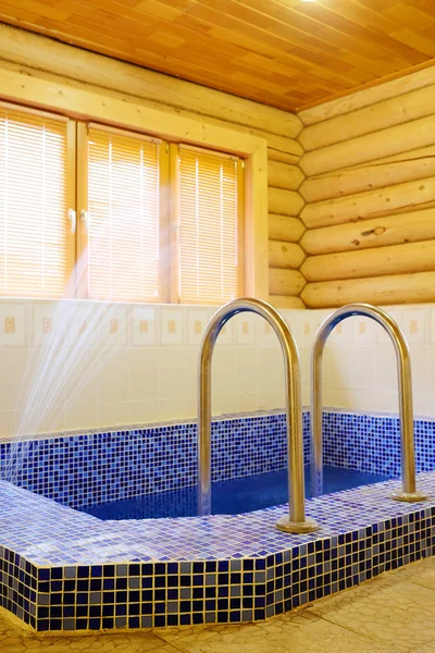 Imagen de la piscina en la sauna — Foto de Stock