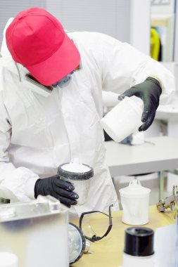 Boya araba boyama için hazırlanması